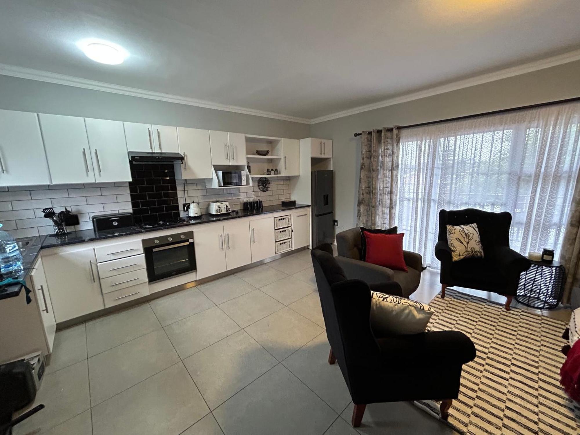 Ash Villers Apartment *