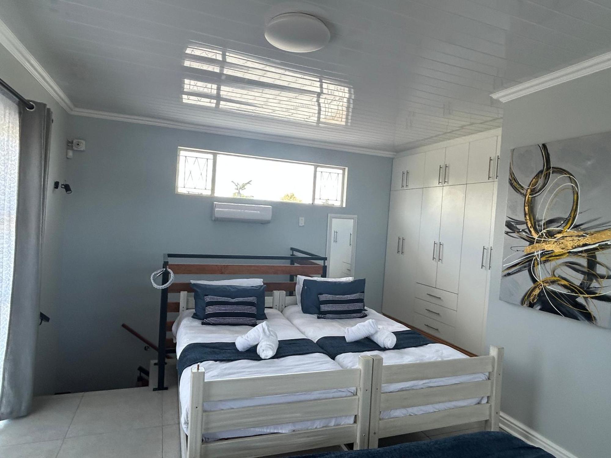 Ash Villers * Port Elizabeth